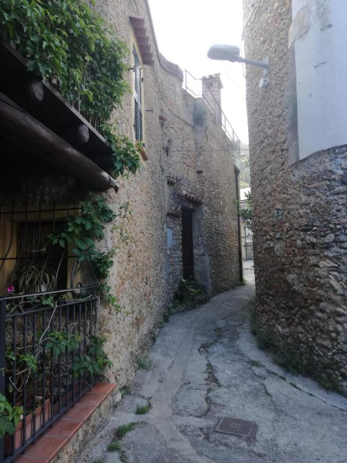 Appartement Casa Elvira à Seglia San Bernardo Extérieur photo