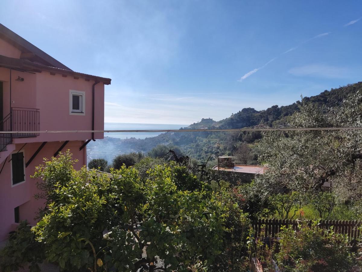 Appartement Casa Elvira à Seglia San Bernardo Extérieur photo